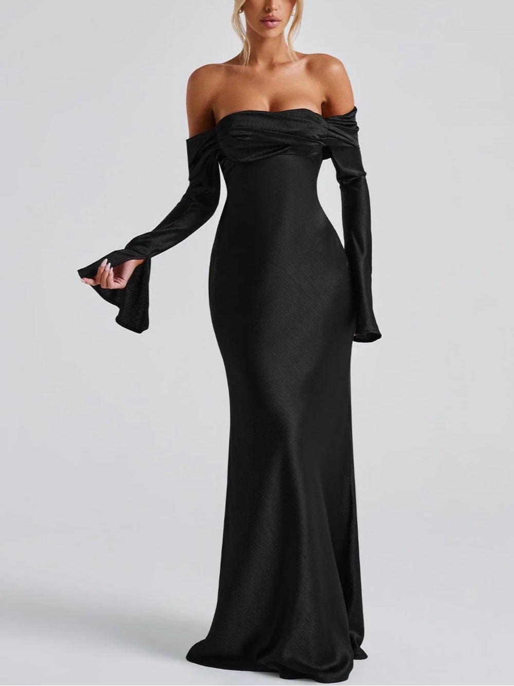 Off-Shoulder Black Long Sleeve Mermaid Gown